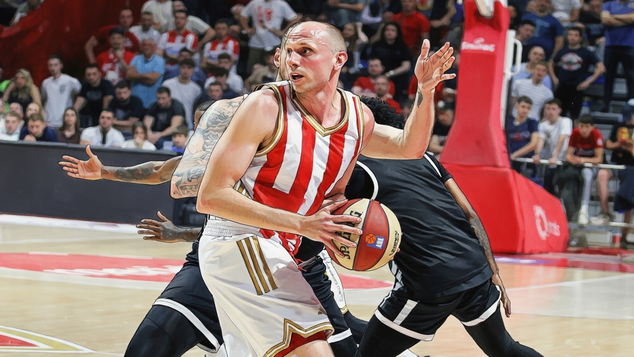 Dejan Davidovac, srpski košarkaš i jedan od ključnih igrača Crvene zvezde, produžio je saradnju sa beogradskim klubom na još dve godine, čime će u crveno-belom dresu ostati najmanje do 2026.